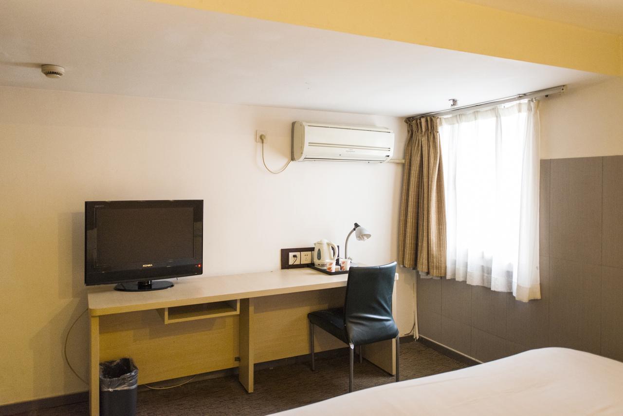 Motel Shanghai Sinan Road Buitenkant foto