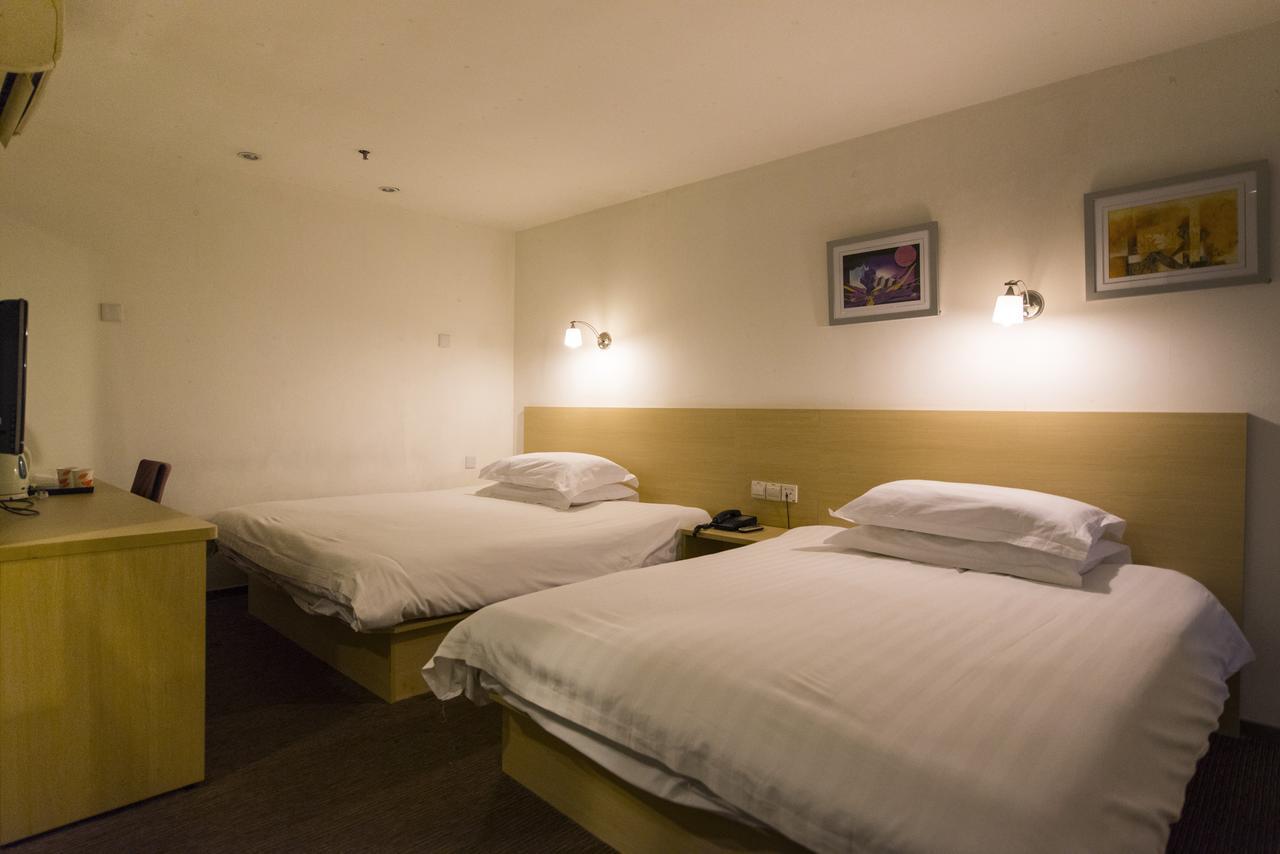 Motel Shanghai Sinan Road Buitenkant foto