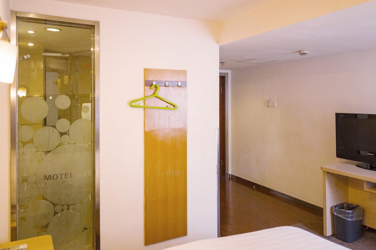 Motel Shanghai Sinan Road Buitenkant foto
