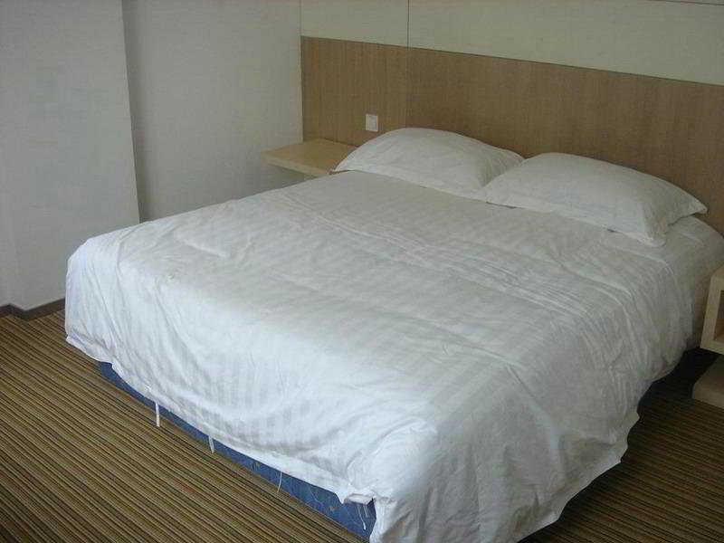 Motel Shanghai Sinan Road Buitenkant foto