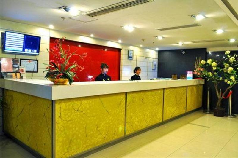 Motel Shanghai Sinan Road Buitenkant foto